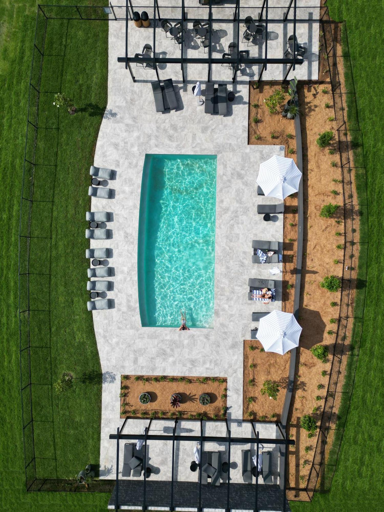 The Lane Retreat Hotel Поколбин Екстериор снимка